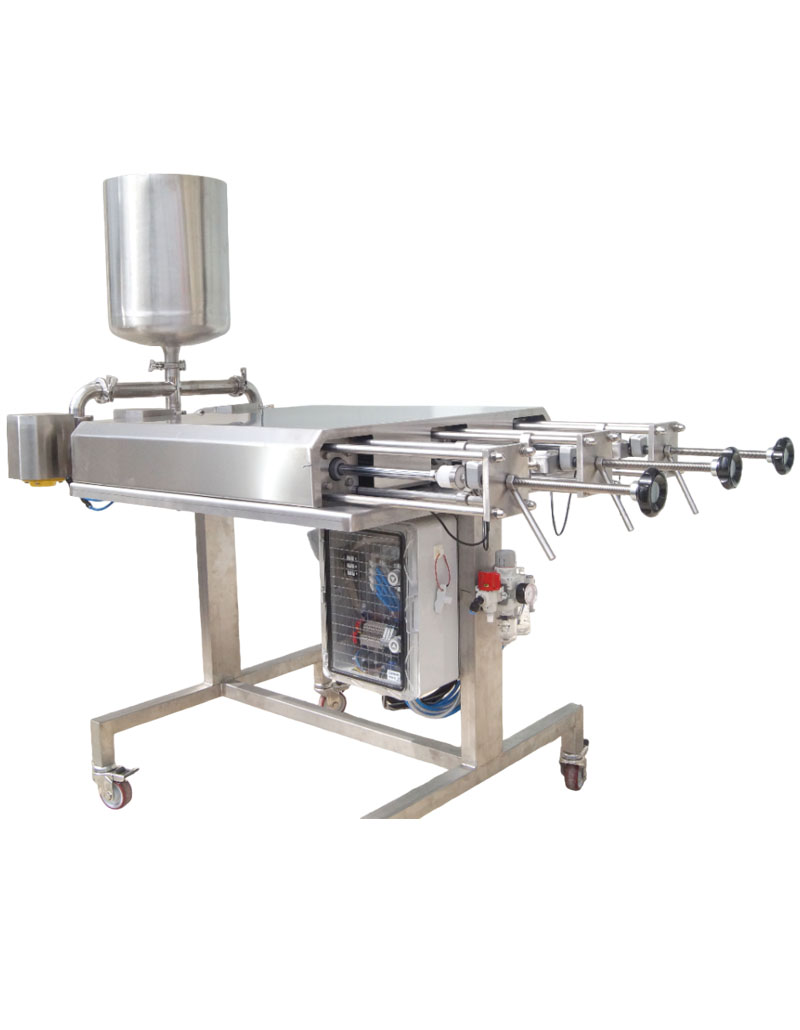 PMAF-210 Μπροστινή - Πλάγια όψη του Γεμιστικού Μηχανήματος με τρεις κεφαλές.